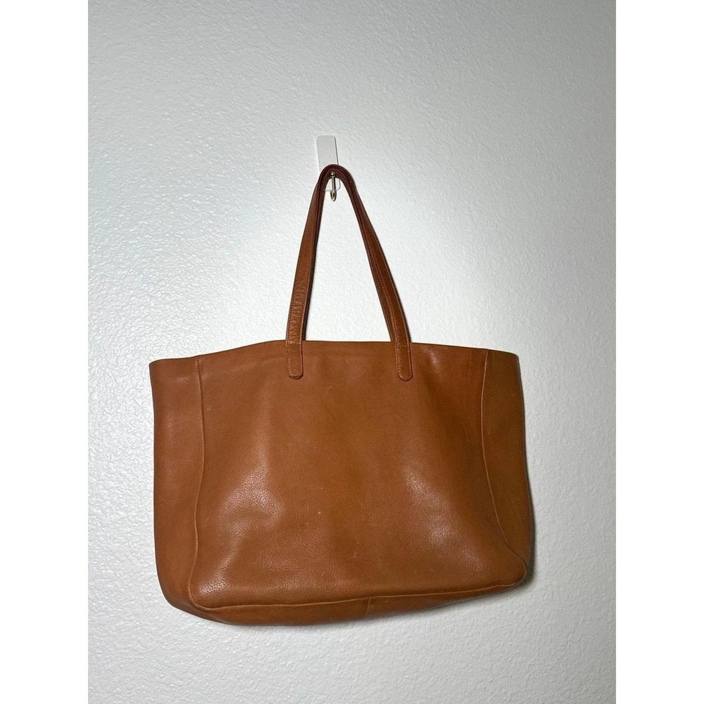 Baggu Deadstock Leather Wide Shopper Tote in Caramel - Picture 2 of 5